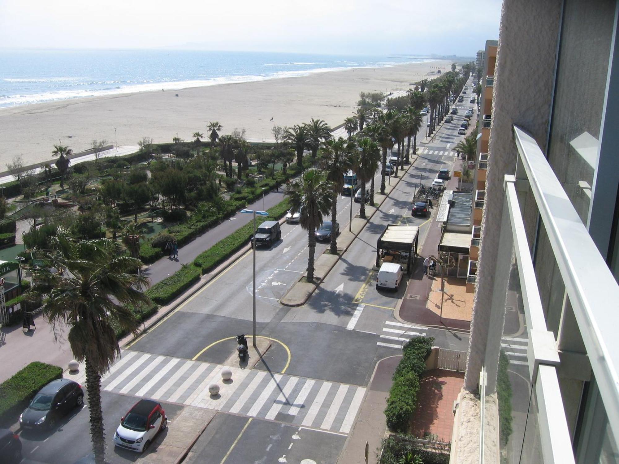 Studio Vue Sur La Mer Au 6Eme Et Dernier Etage Canet-en-Roussillon Exterior photo